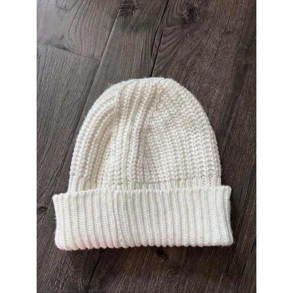 Karl Lagerfeld knit cap Women’s - Picture 2 of 3